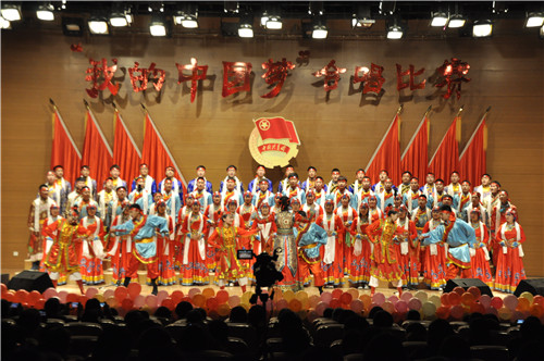 我校举办“中国梦”合唱比赛